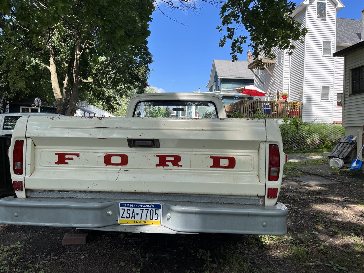 Ford-F100-1970-White-Blue