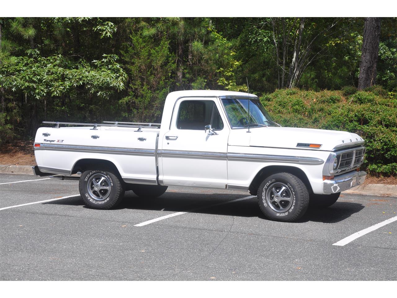 Ford-F100-1972-White-White-16