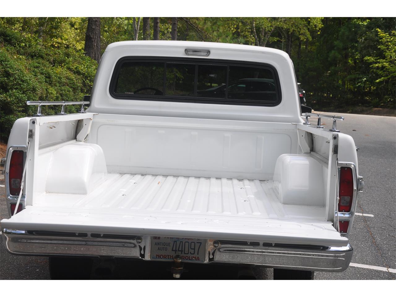 Ford-F100-1972-White-White-3