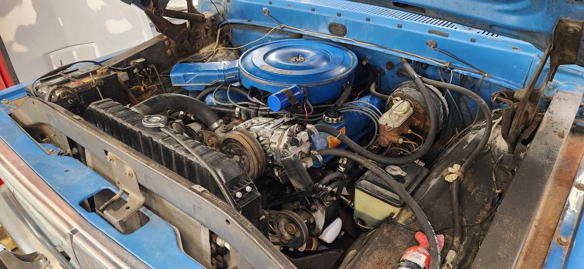 Ford-F100-1972-blue-12