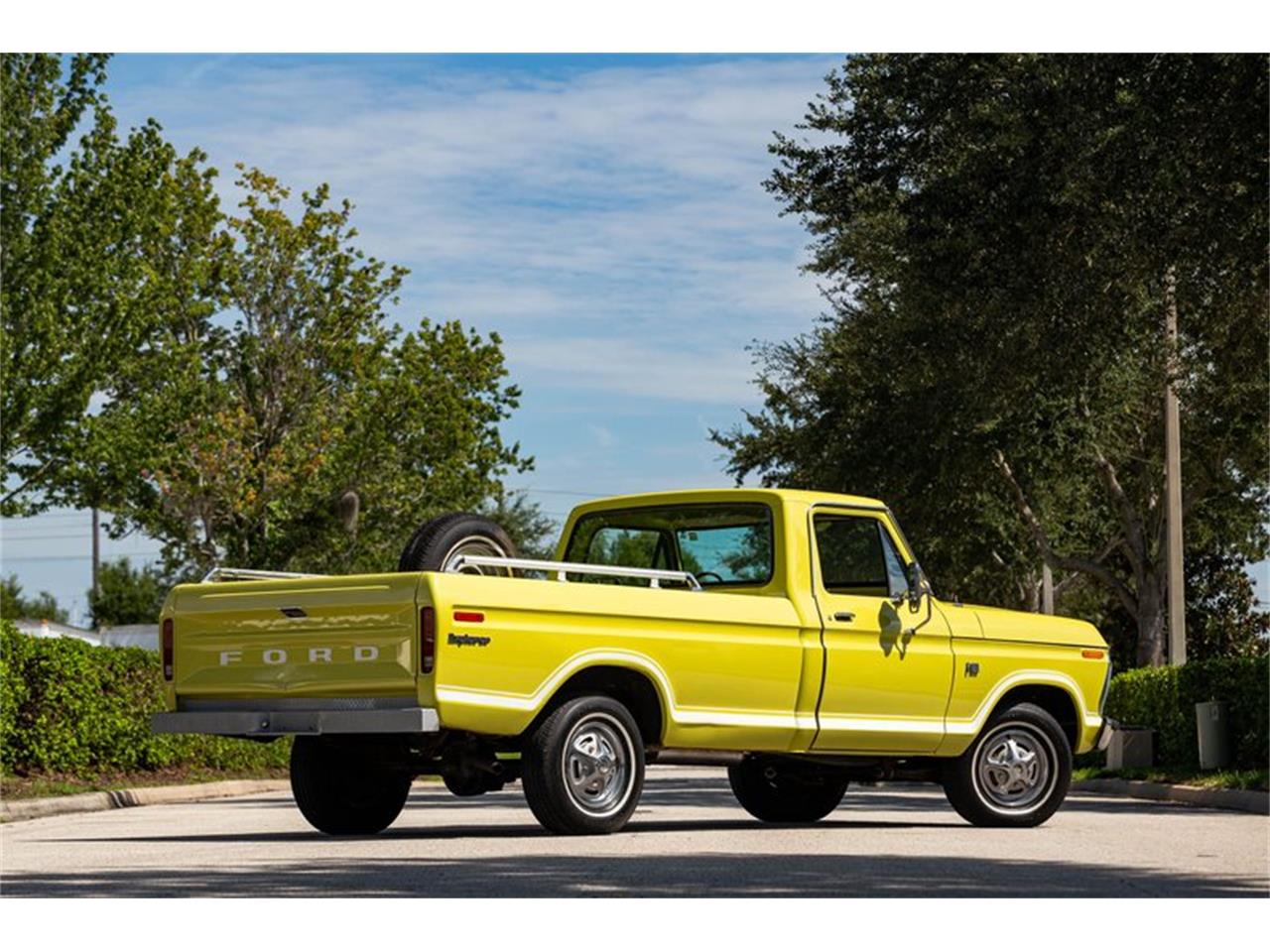 Ford-F100-1973-Lime-yellow-Yellow-black-7