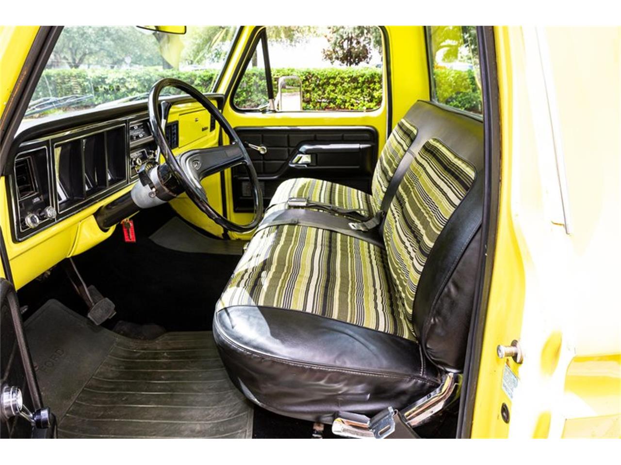 Ford-F100-1973-Lime-yellow-Yellow-black-8