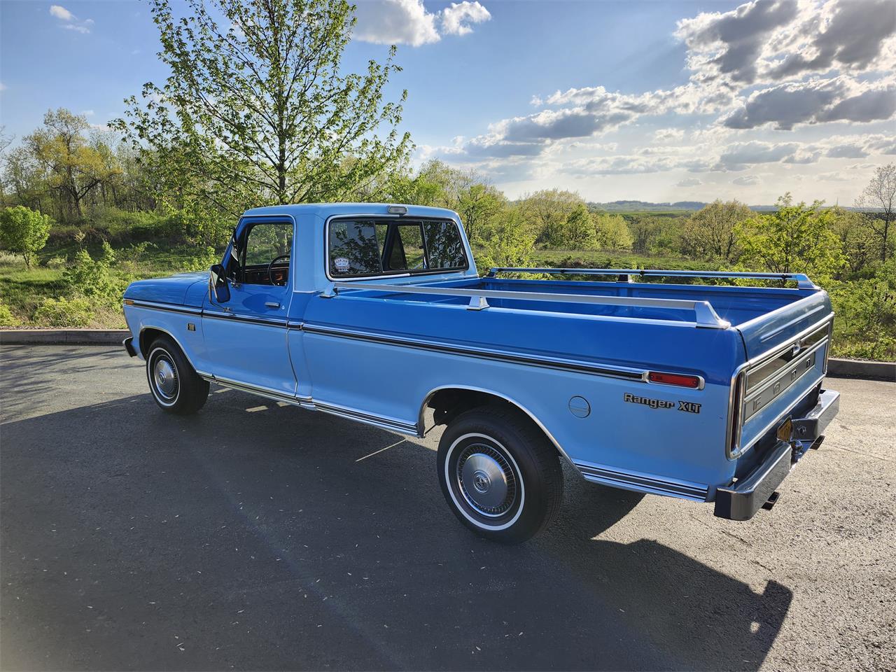 Ford-F100-1974-Blue-Brown-15