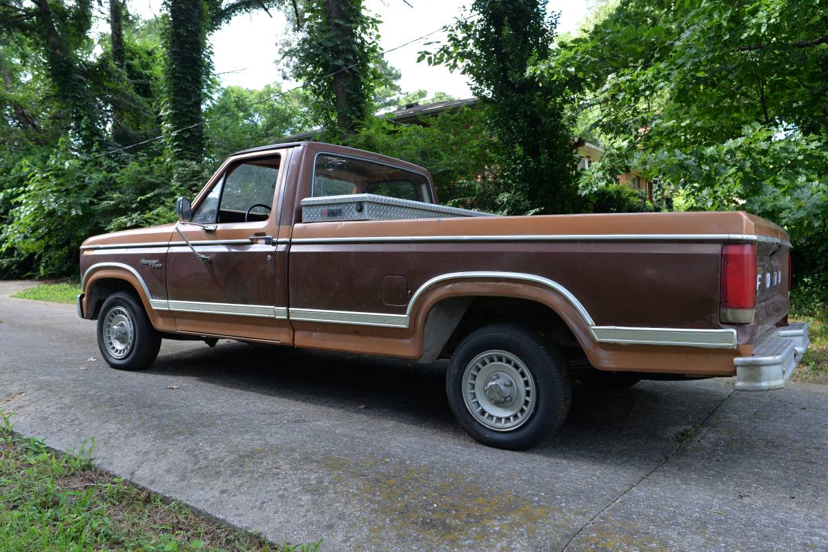 Ford-F100-1980-brown-1