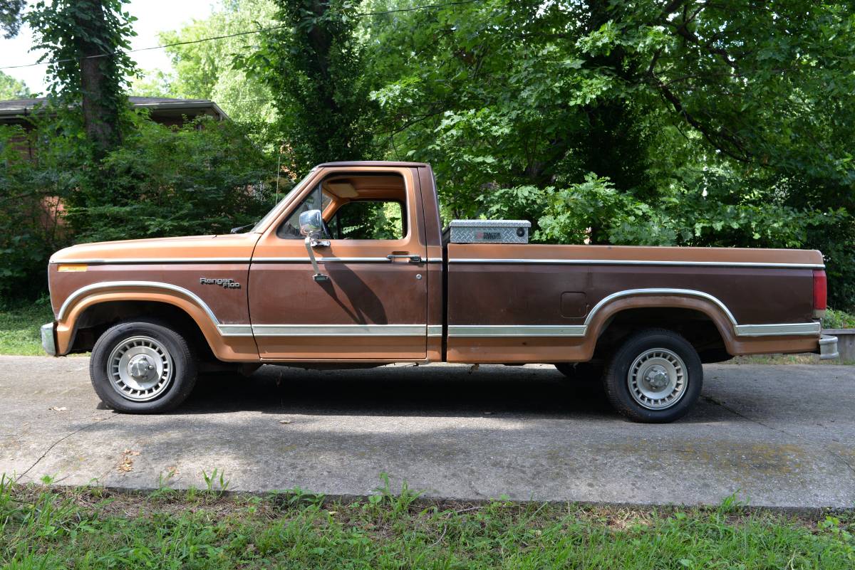 Ford-F100-1980-brown-2