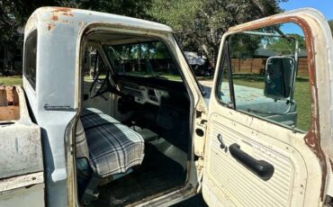 Ford-F100-custom-1968-grey-2