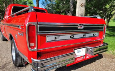 Ford-F150-1975-Red-Black-and-Red-13