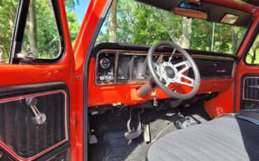 Ford-F150-1975-Red-Black-and-Red-15