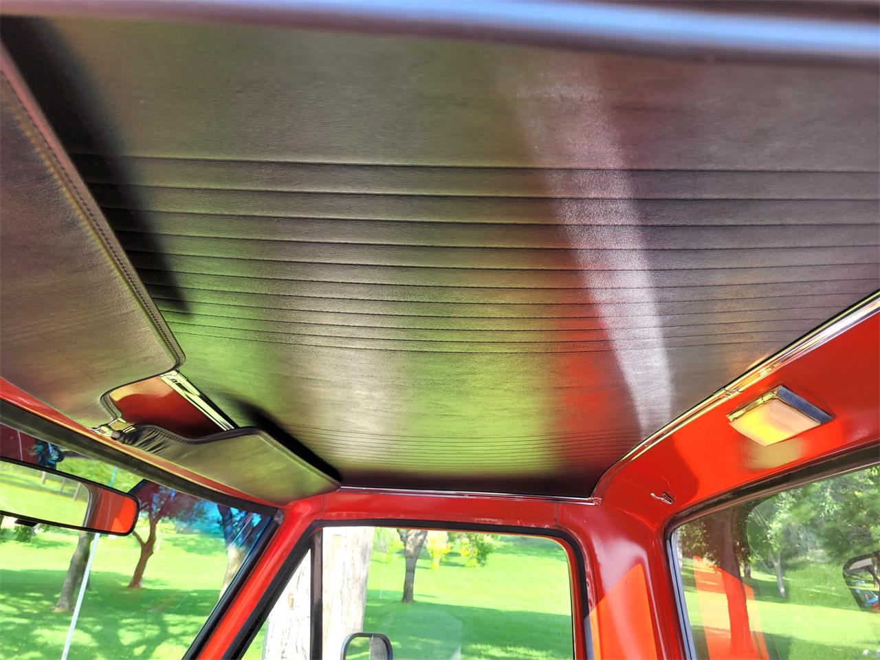 Ford-F150-1975-Red-Black-and-Red-20