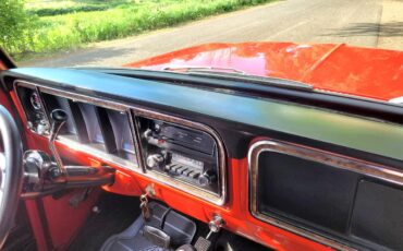 Ford-F150-1975-Red-Black-and-Red-23