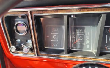 Ford-F150-1975-Red-Black-and-Red-24