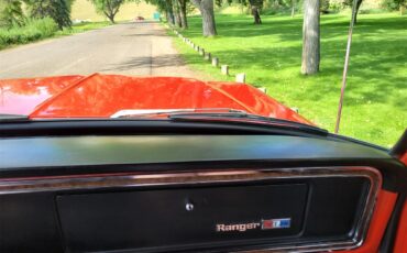 Ford-F150-1975-Red-Black-and-Red-27
