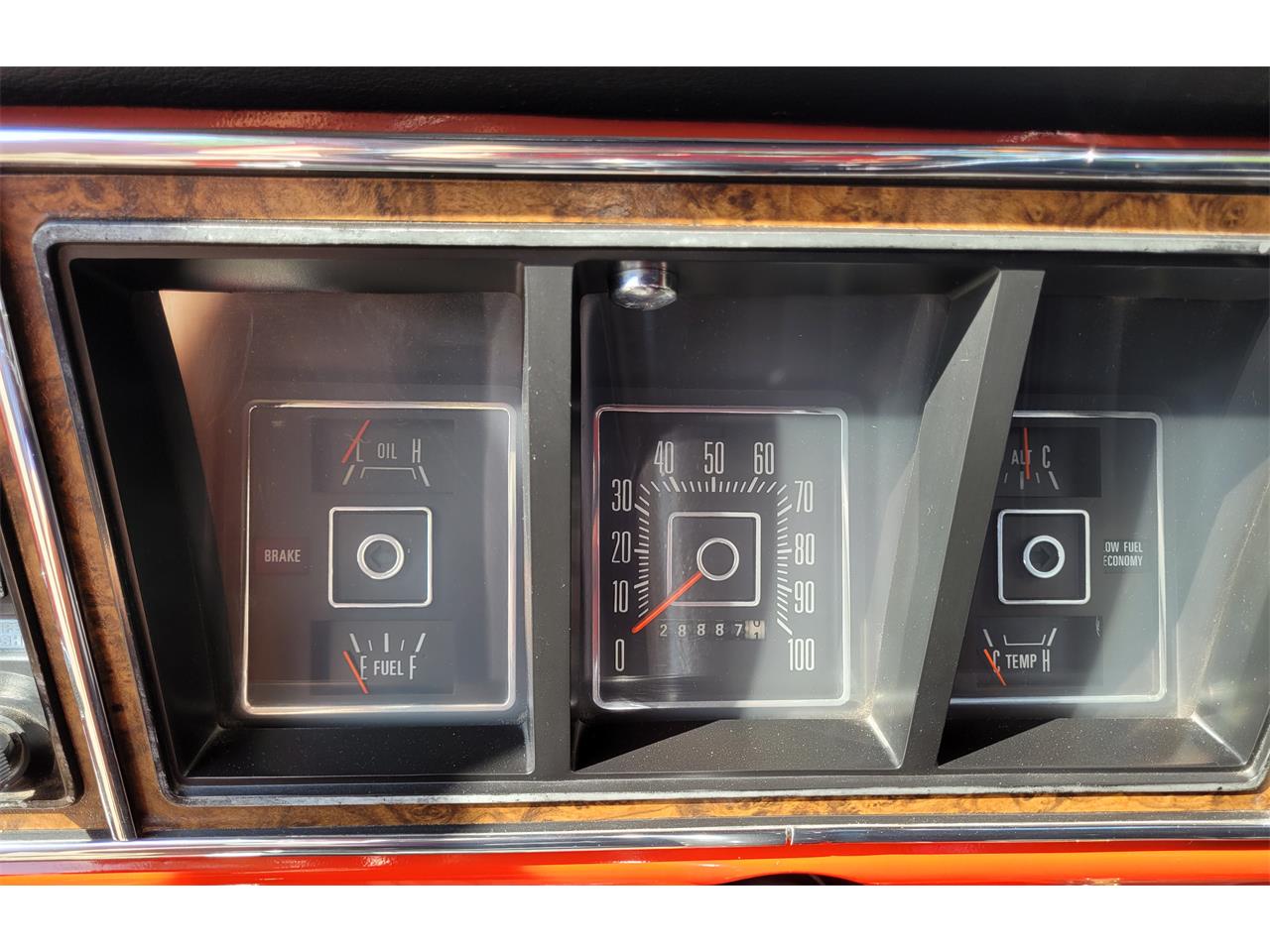 Ford-F150-1975-Red-Black-and-Red-29