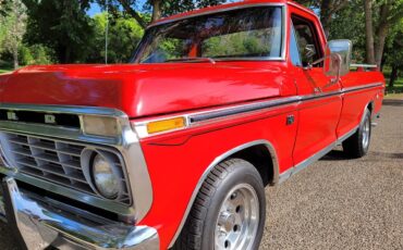 Ford-F150-1975-Red-Black-and-Red-3