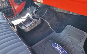 Ford-F150-1975-Red-Black-and-Red-33