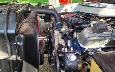 Ford-F150-1975-Red-Black-and-Red-37