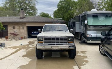 Ford-F150-1981-Off-White-Grey-12
