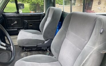 Ford-F150-1981-Off-White-Grey-2