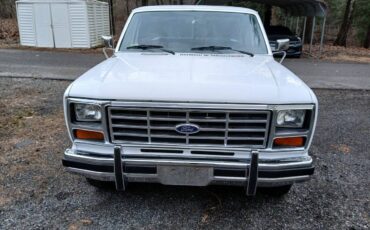 Ford-F150-1982