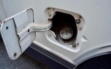 Ford-F150-1984-Blue-amp-White-Blue-10