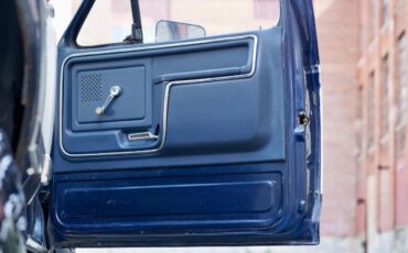 Ford-F150-1984-Blue-amp-White-Blue-14