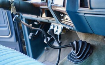 Ford-F150-1984-Blue-amp-White-Blue-37