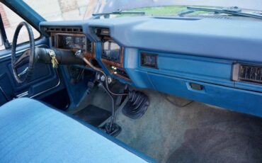 Ford-F150-1984-Blue-amp-White-Blue-41