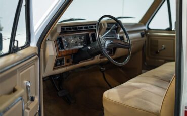 Ford-F150-1985-White-Red-Tan-5