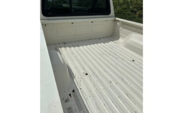 Ford-F150-1989-Colonial-White-Crystal-Blue-15