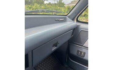 Ford-F150-1989-Colonial-White-Crystal-Blue
