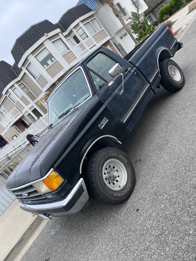 Ford-F150-1990
