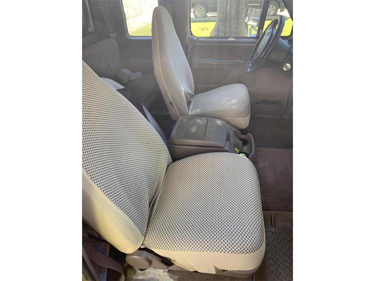 Ford-F150-1992-Gold-Tan-23