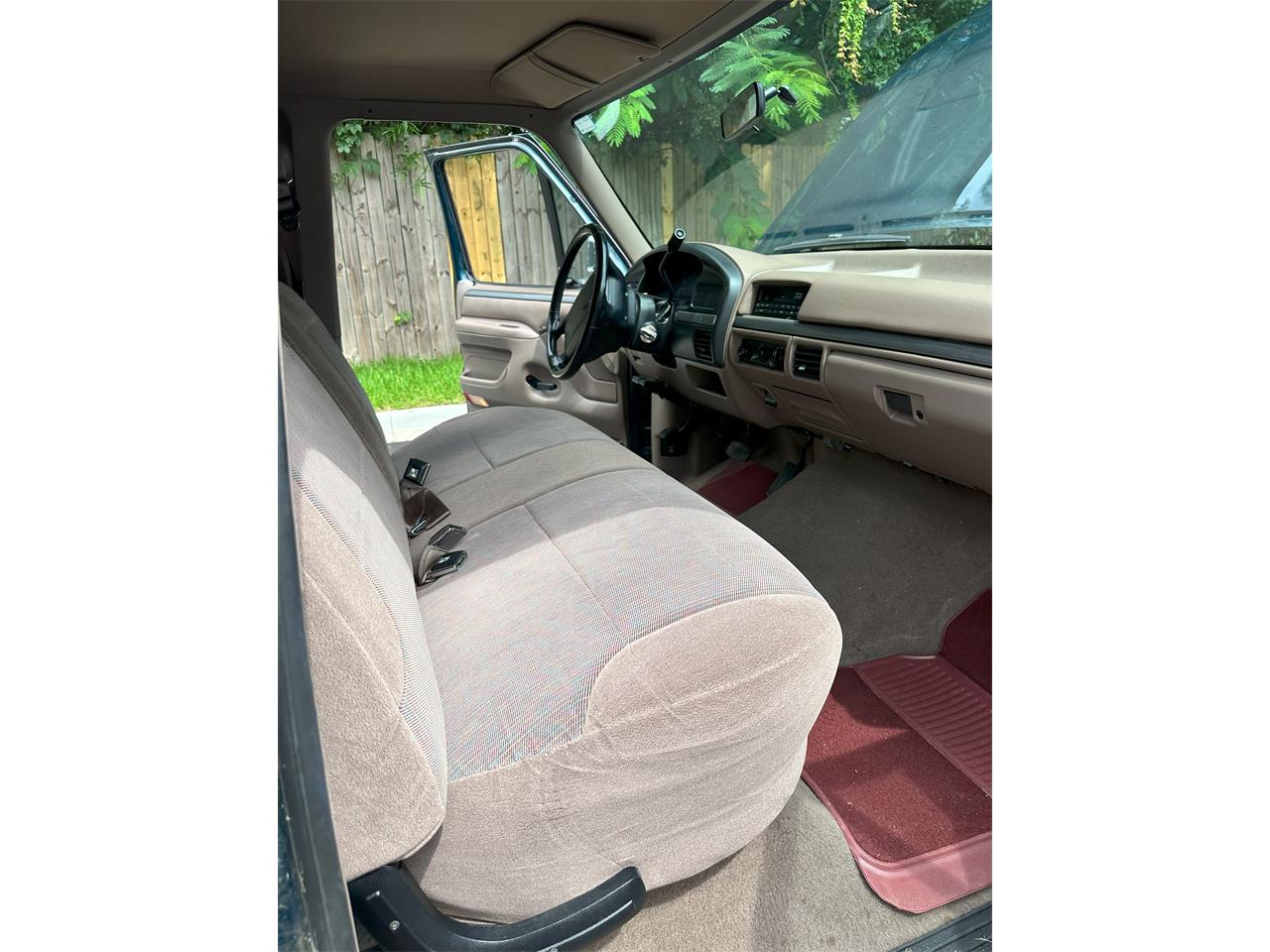 Ford-F150-1994-Green-Beige-12