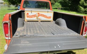 Ford-F250-1977-Orange-Tan-1