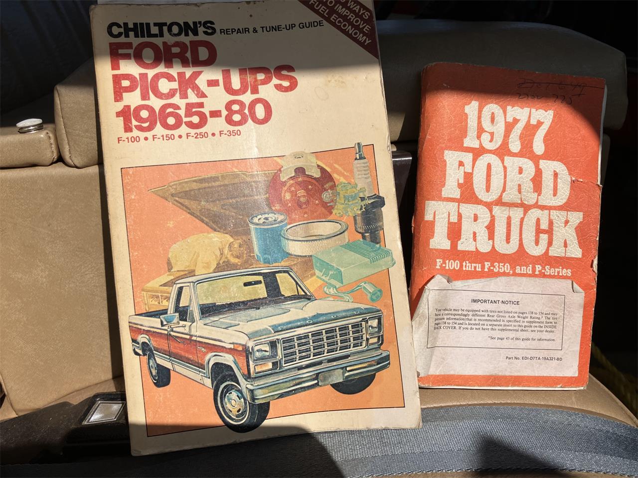 Ford-F250-1977-Orange-Tan-11