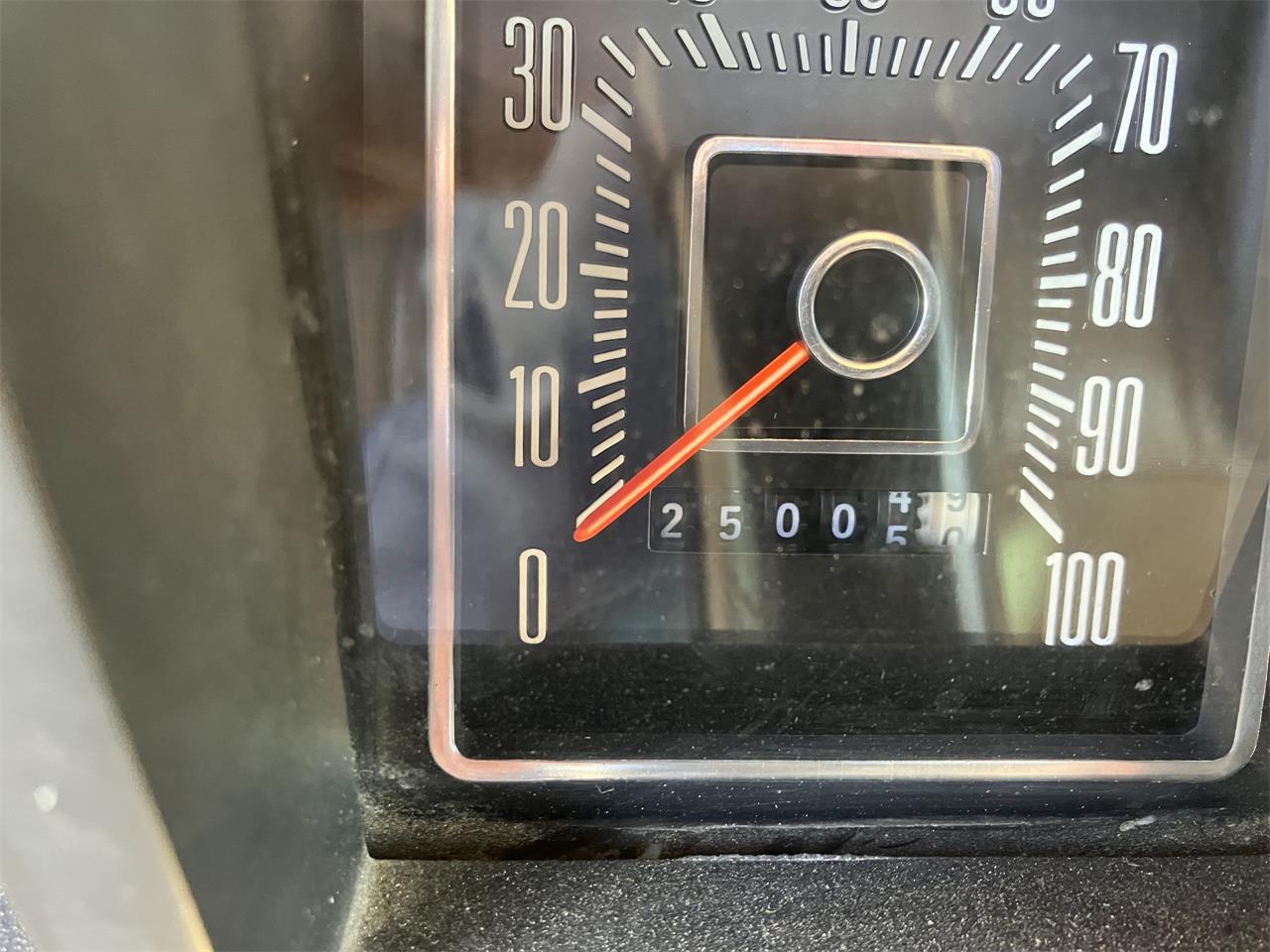 Ford-F250-1977-Orange-Tan-2