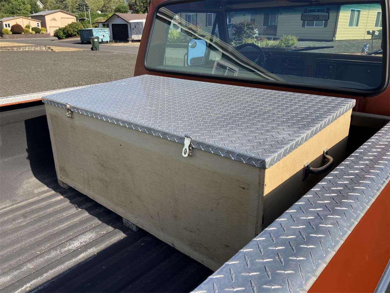 Ford-F250-1977-Orange-Tan-6