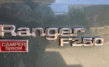 Ford-F250-1981-Medium-Dark-Spruce-Spruce-9