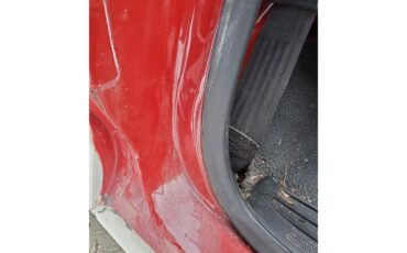 Ford-F250-1985-Red-amp-white-two-tone-Red-23