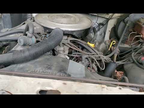 Ford-F250-1985-Red-amp-white-two-tone-Red