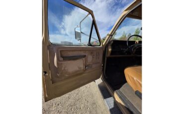 Ford-F250-1985-Tan-Tan-33