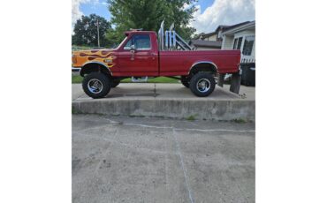 Ford-F250-1987-Red-with-yellow-flam-Red-and-black