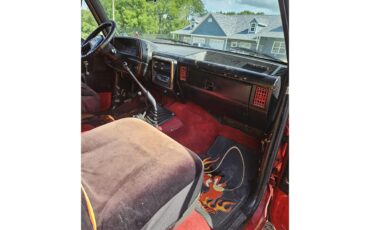Ford-F250-1987-Red-with-yellow-flam-Red-and-black-9