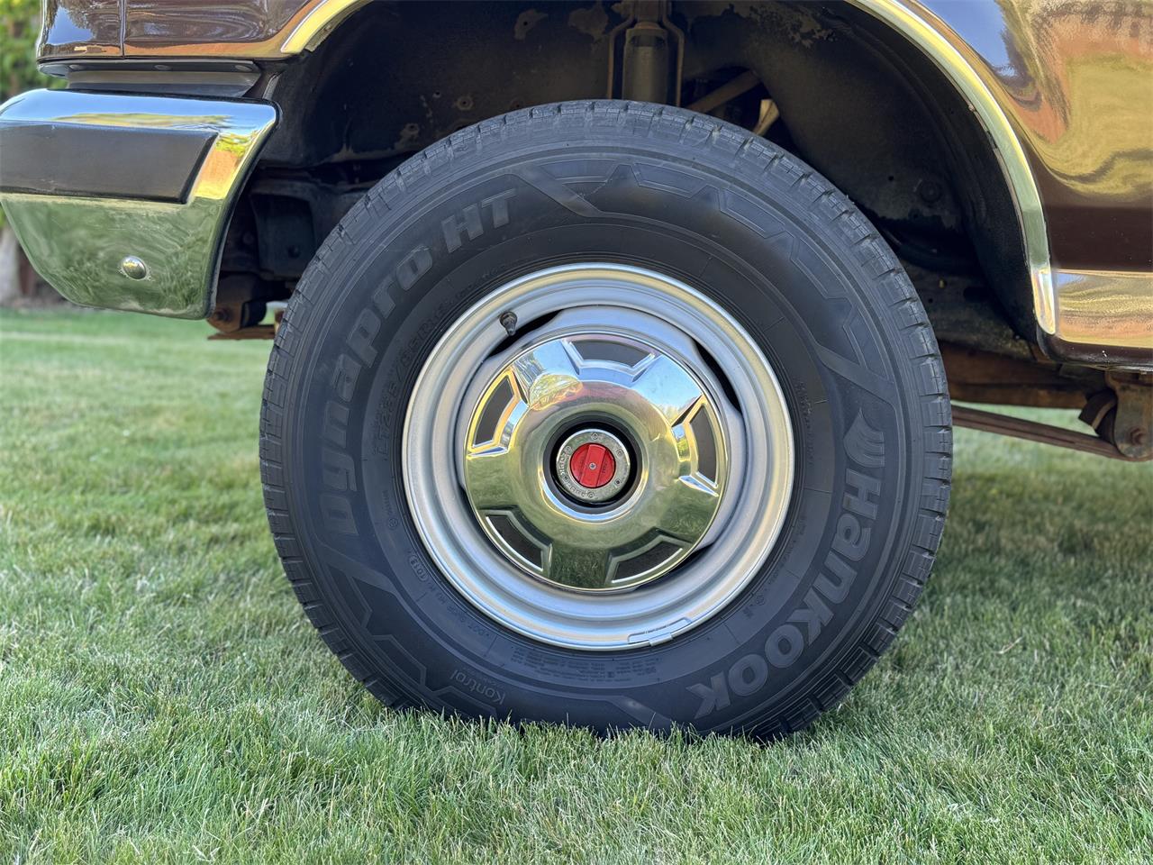 Ford-F250-1989-Dark-Brown-Tan-9