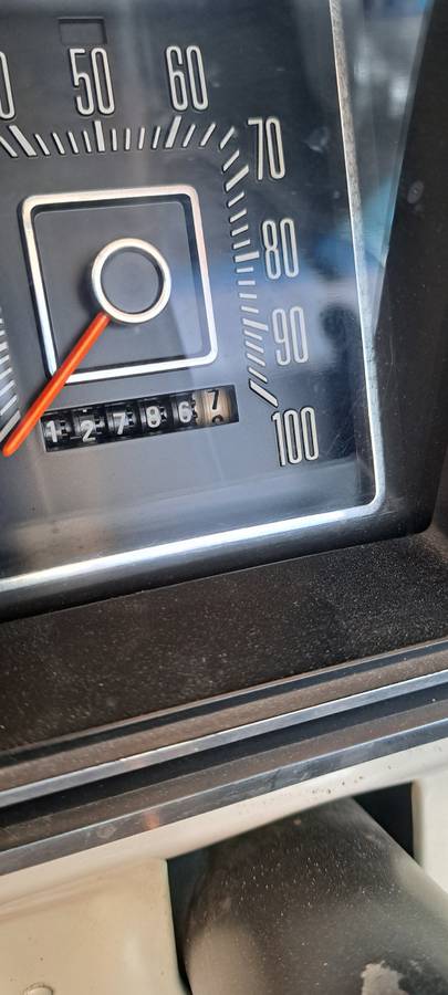 Ford-F250-4x4-1975-11
