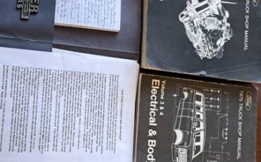 Ford-F250-4x4-1975-12