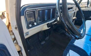 Ford-F250-4x4-1975-7
