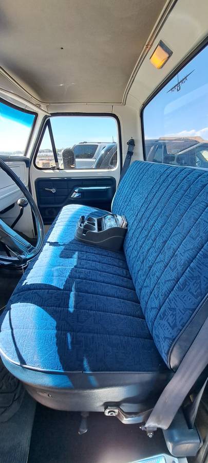 Ford-F250-4x4-1975-8