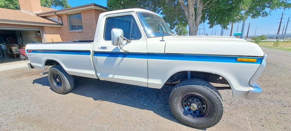 Ford-F250-4x4-1975