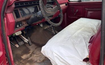 Ford-F250-diesel-1983-red-5